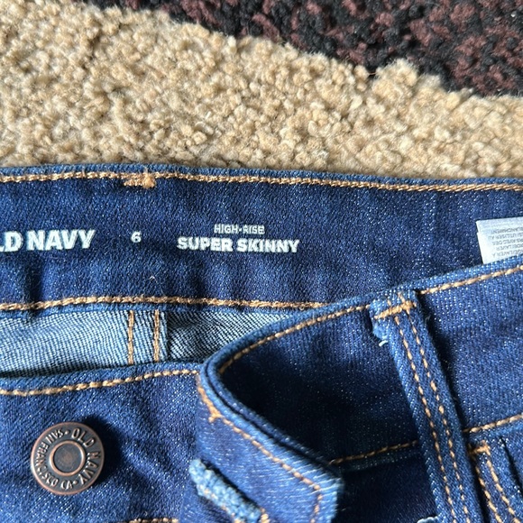 Woman’s straight legs jeans sz 6 - Picture 3 of 3